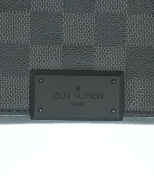 LOUIS VUITTON กระเป๋าสะพาย