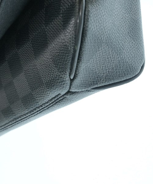 LOUIS VUITTON กระเป๋าสะพาย