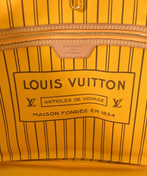 LOUIS VUITTON กระเป๋าถือขนาดใหญ่