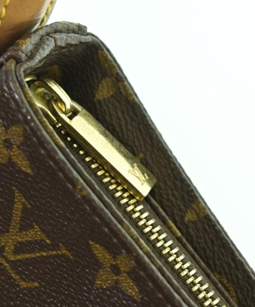 LOUIS VUITTON กระเป๋าสะพาย