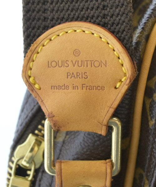 LOUIS VUITTON กระเป๋าสะพาย