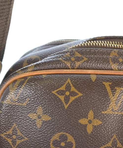 LOUIS VUITTON กระเป๋าสะพาย