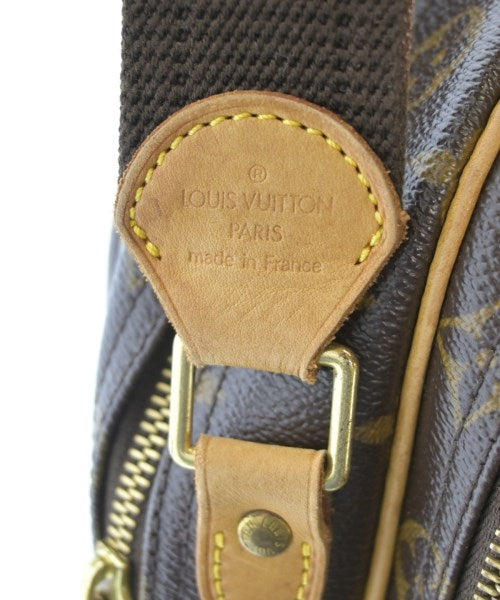 LOUIS VUITTON กระเป๋าสะพาย