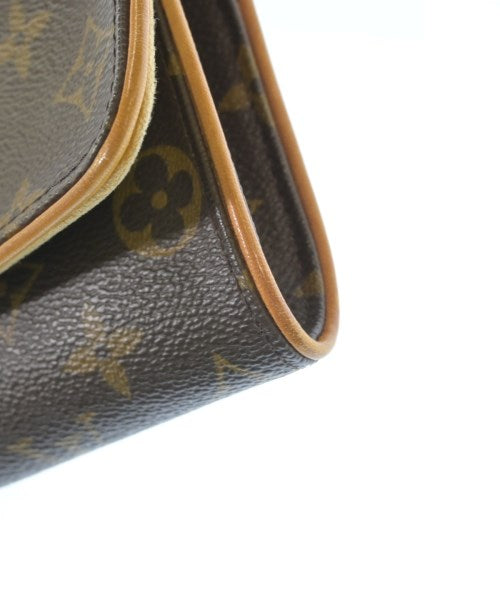 LOUIS VUITTON กระเป๋าสะพาย