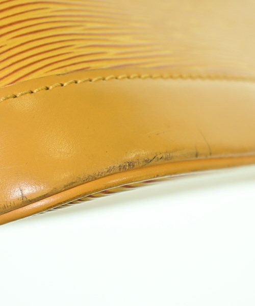 LOUIS VUITTON กระเป๋าถือ