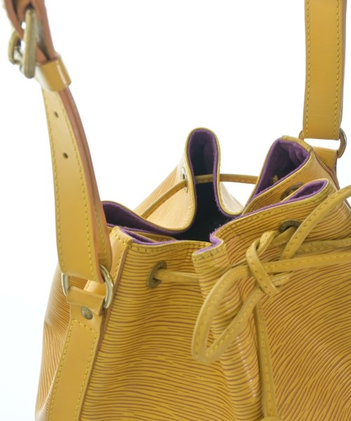 LOUIS VUITTON กระเป๋าสะพาย
