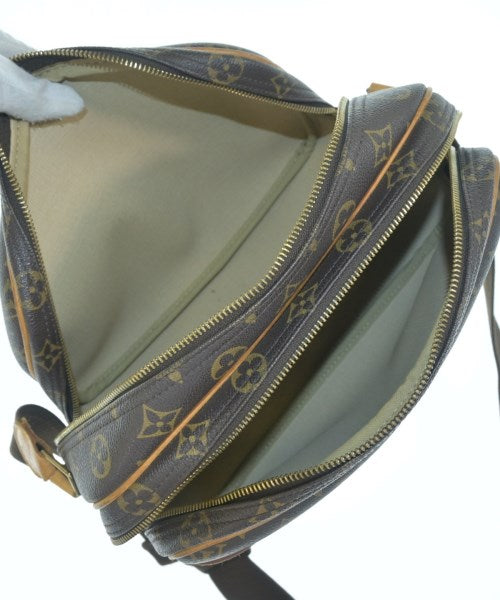 LOUIS VUITTON กระเป๋าสะพาย
