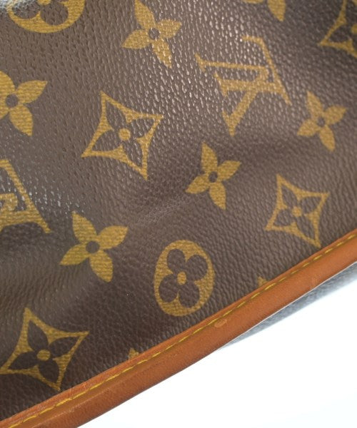 LOUIS VUITTON กระเป๋าสะพายข้าง