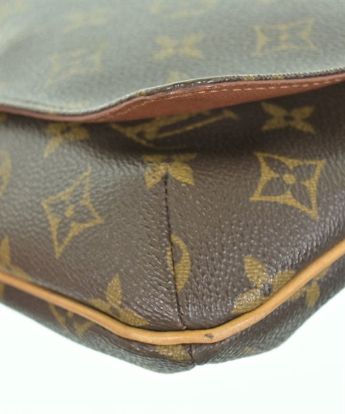 LOUIS VUITTON กระเป๋าสะพาย