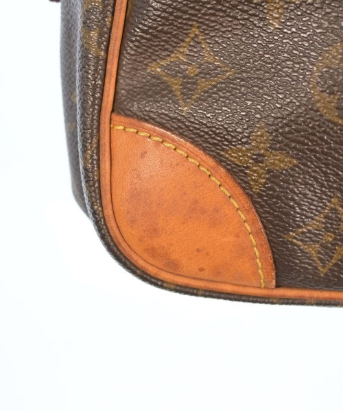LOUIS VUITTON กระเป๋าสะพาย