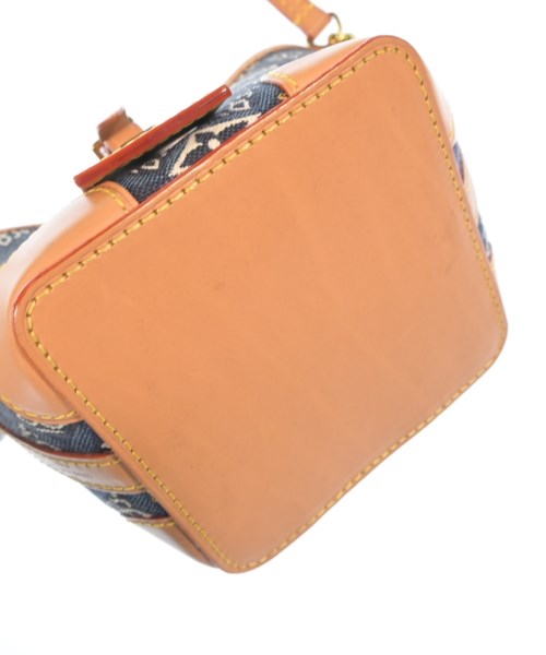 LOUIS VUITTON กระเป๋าสะพาย