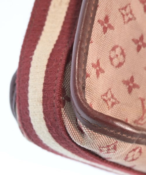 LOUIS VUITTON กระเป๋าสะพาย