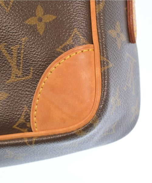 LOUIS VUITTON กระเป๋าสะพาย
