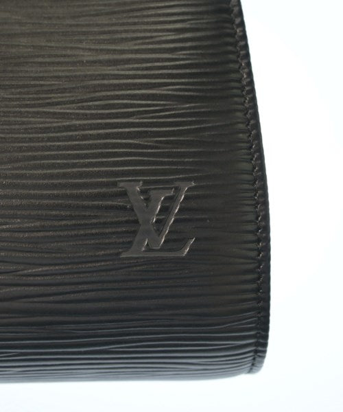 LOUIS VUITTON กระเป๋าสะพาย