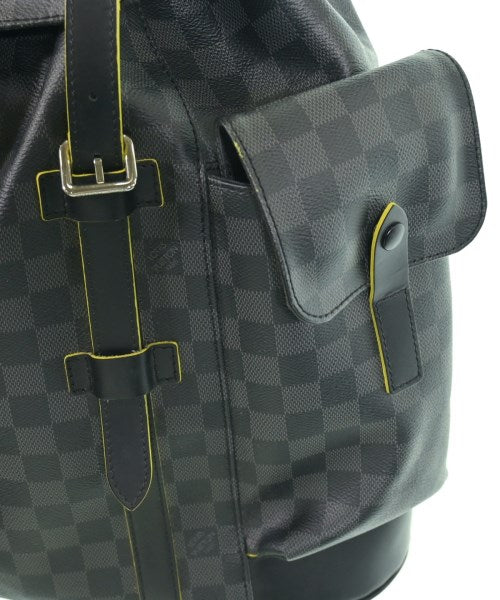 LOUIS VUITTON เป้สะพายหลัง