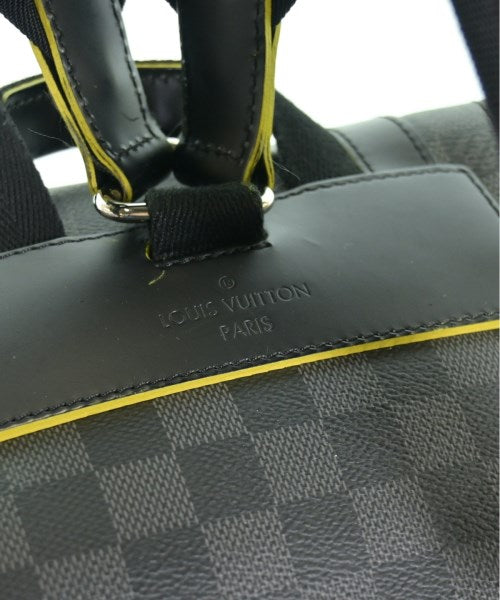 LOUIS VUITTON เป้สะพายหลัง
