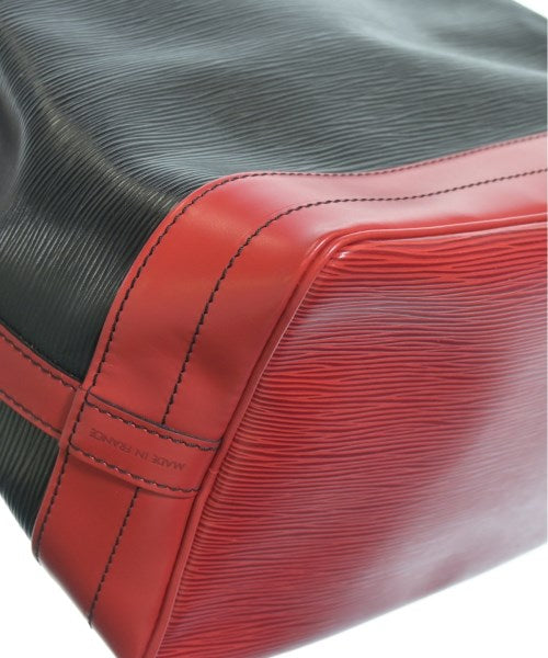 LOUIS VUITTON กระเป๋าสะพาย