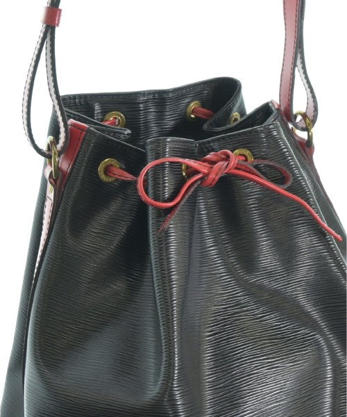 LOUIS VUITTON กระเป๋าสะพาย