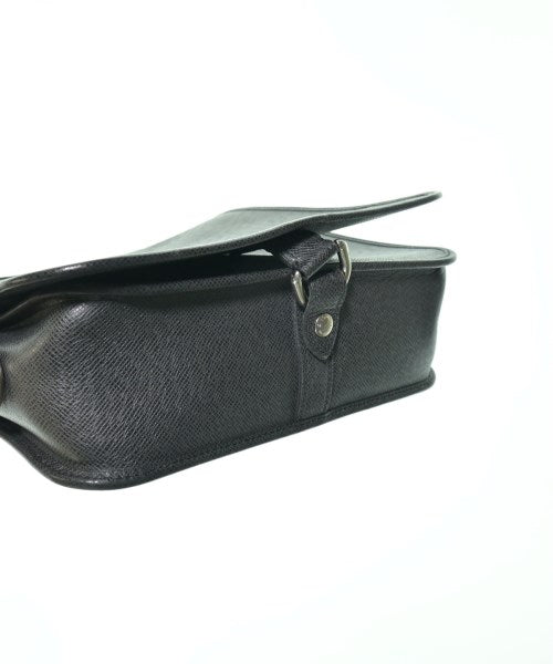 LOUIS VUITTON กระเป๋าสะพาย