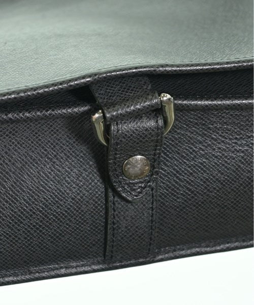 LOUIS VUITTON กระเป๋าสะพาย