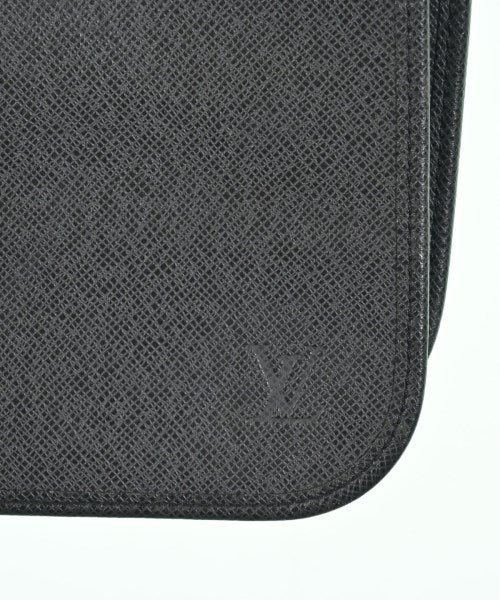 LOUIS VUITTON กระเป๋าสะพาย