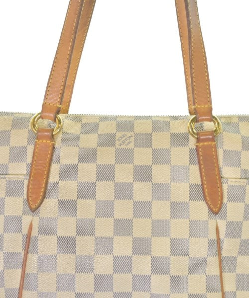 LOUIS VUITTON กระเป๋าสะพาย