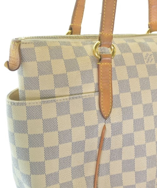 LOUIS VUITTON กระเป๋าสะพาย