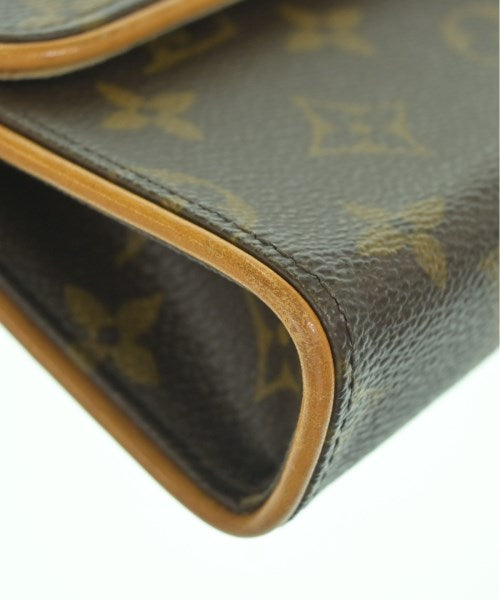 LOUIS VUITTON กระเป๋าสะพาย