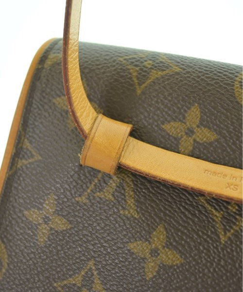 LOUIS VUITTON กระเป๋าสะพาย