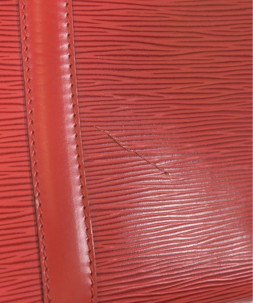 LOUIS VUITTON คลัตช์