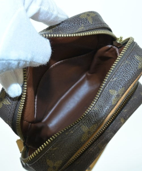 LOUIS VUITTON กระเป๋าสะพาย