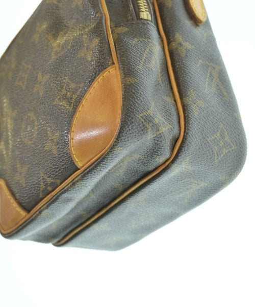 LOUIS VUITTON กระเป๋าสะพาย