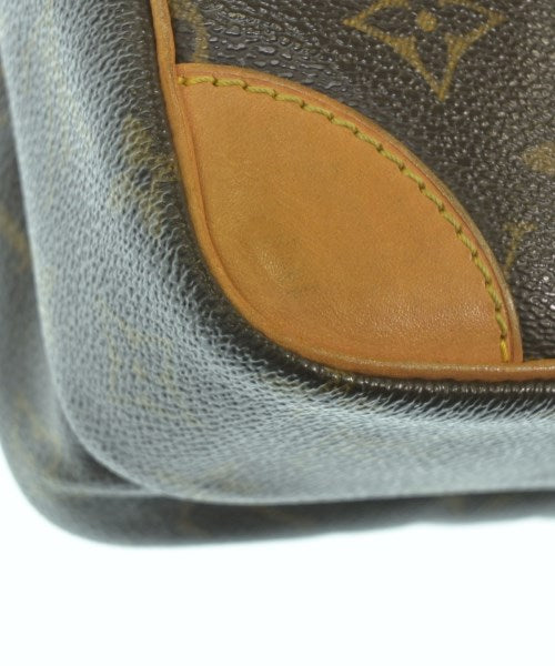 LOUIS VUITTON กระเป๋าสะพาย