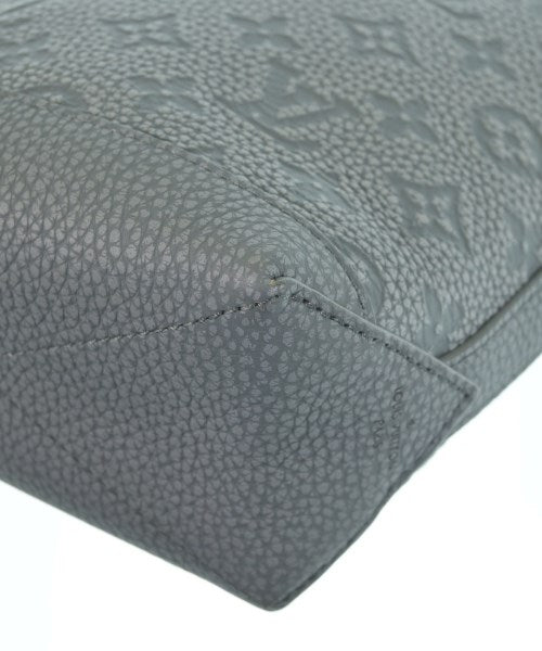 LOUIS VUITTON กระเป๋าสะพาย