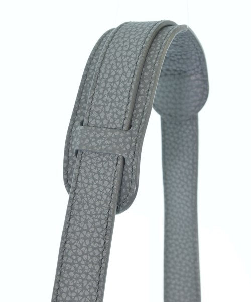 LOUIS VUITTON กระเป๋าสะพาย