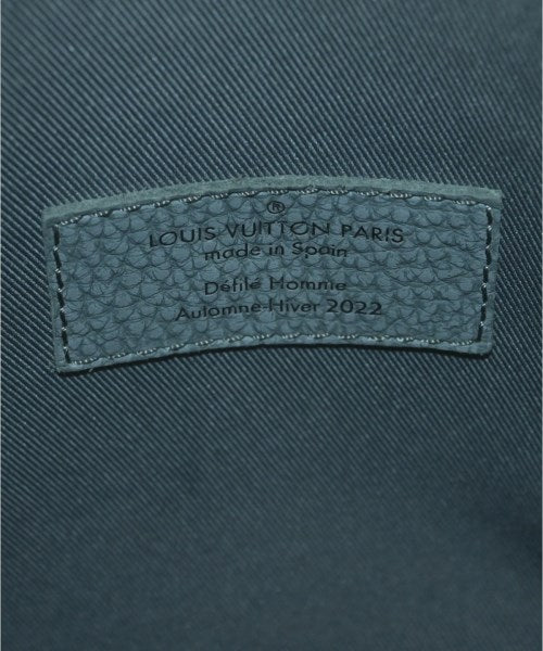 LOUIS VUITTON กระเป๋าสะพาย