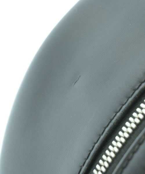 LOUIS VUITTON เป้สะพายหลัง