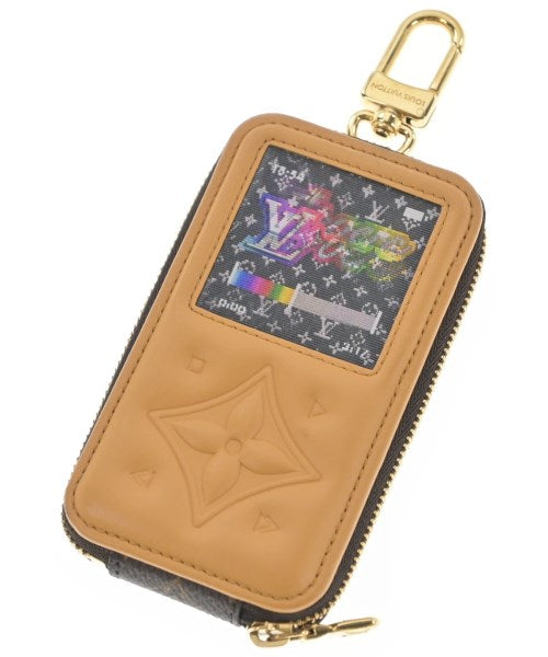 LOUIS VUITTON เครื่องประดับบนกระเป๋า