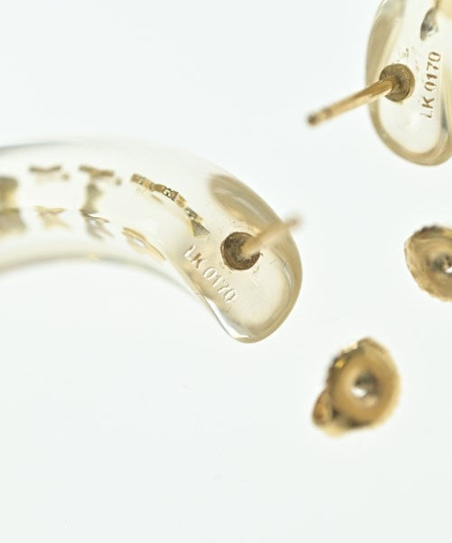 LOUIS VUITTON เจาะ