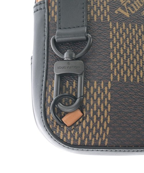 LOUIS VUITTON กระเป๋าสะพาย