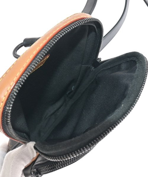 LOUIS VUITTON กระเป๋าสะพาย