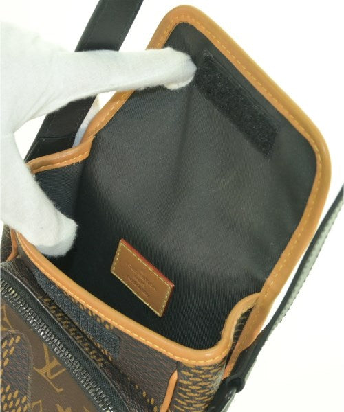 LOUIS VUITTON กระเป๋าสะพาย