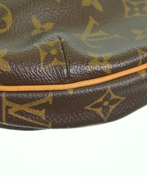 LOUIS VUITTON กระเป๋าสะพาย