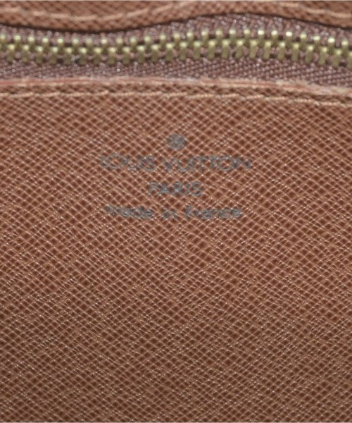 LOUIS VUITTON กระเป๋าสะพาย