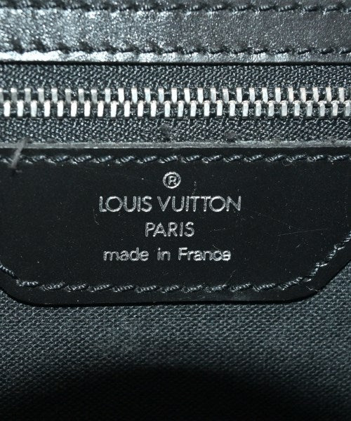LOUIS VUITTON กระเป๋าสะพาย