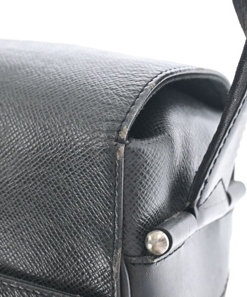 LOUIS VUITTON กระเป๋าสะพาย