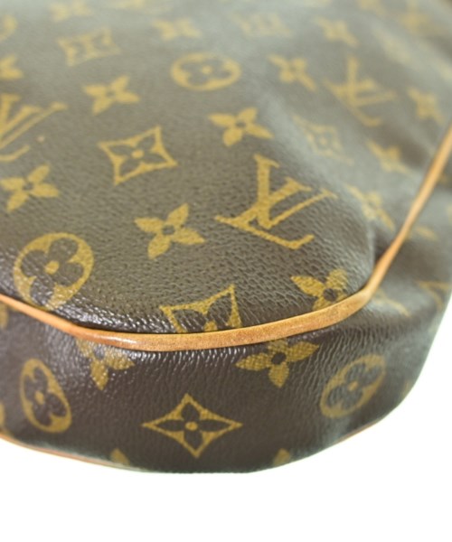 LOUIS VUITTON กระเป๋าสะพาย