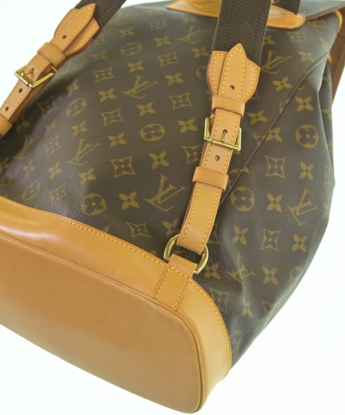 LOUIS VUITTON เป้สะพายหลัง