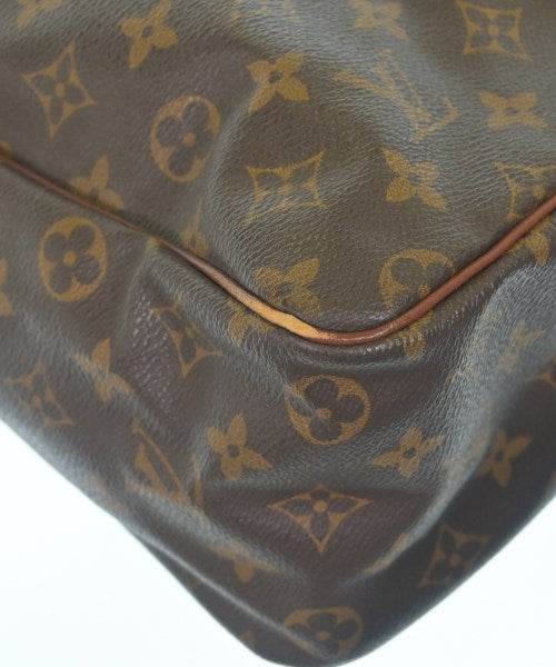 LOUIS VUITTON กระเป๋าสะพาย