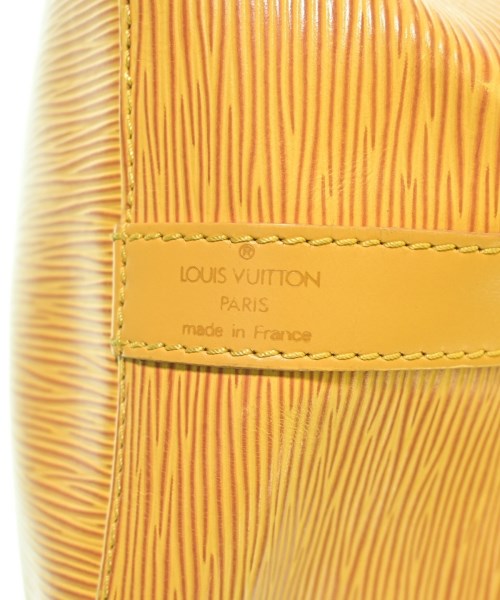 LOUIS VUITTON กระเป๋าสะพาย